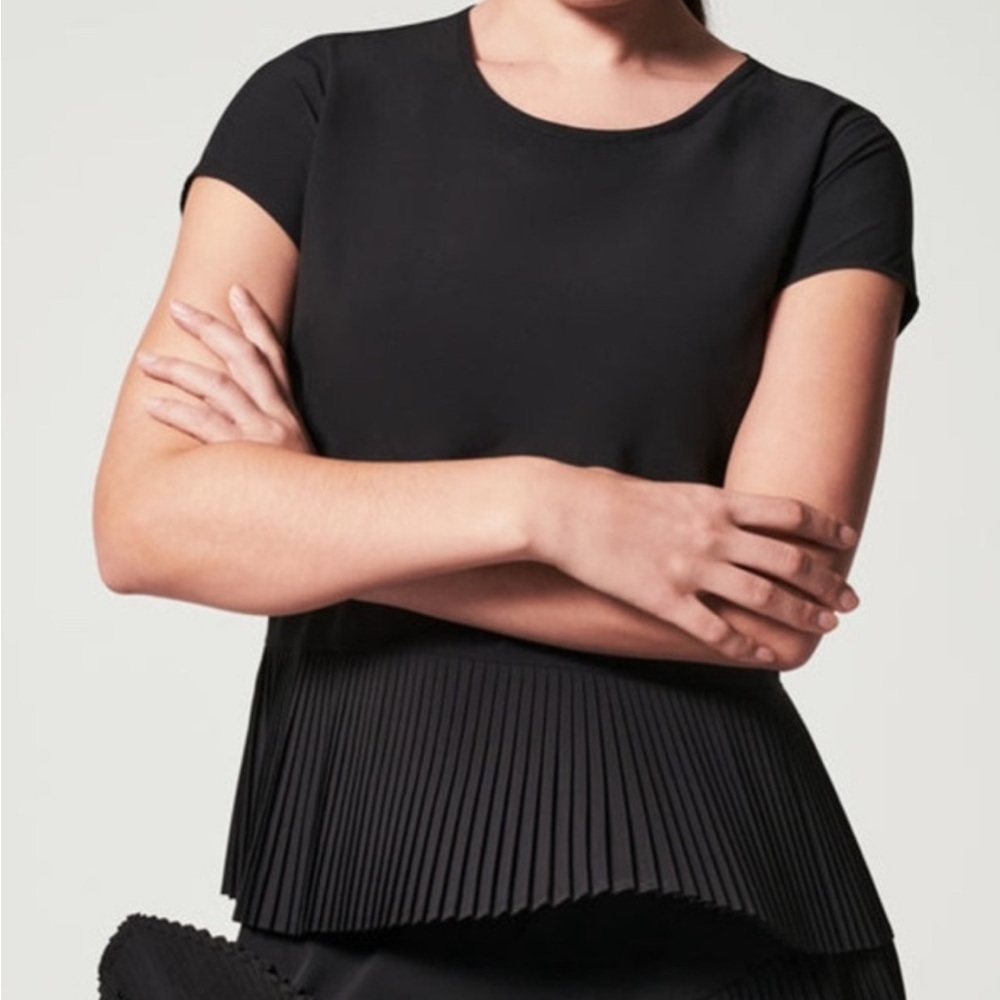 NWT SPANX XS Yes, Pleats! Black Pleated Hem Tee Shirt